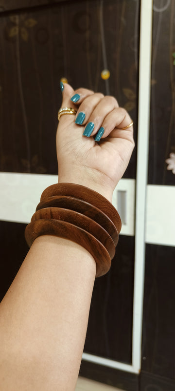 Wooden Bangles - V Design (Set of 4) - 5