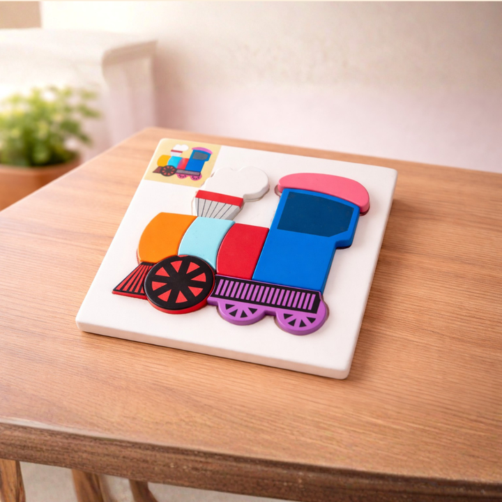 Wooden Board Puzzle - Engine