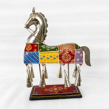 Wooden Horse Décor with Bells - 8 × 12 Inches