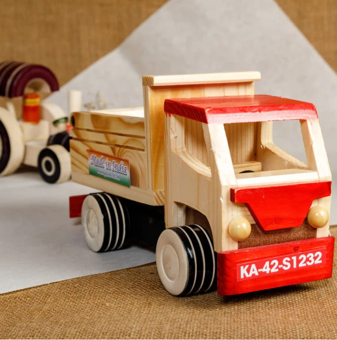 Wooden Dumper Truck