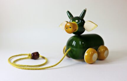 Wooden-Ox-Cow-Car-Green